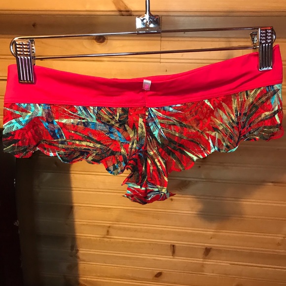 Pink Push up bralette and matching panty - Picture 4 of 5